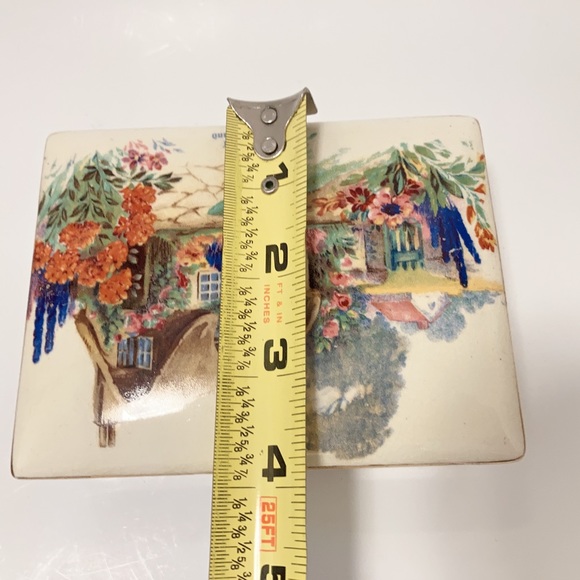 Old Empire English Ceramic Trinket Box With Lid - Picture 8 of 8